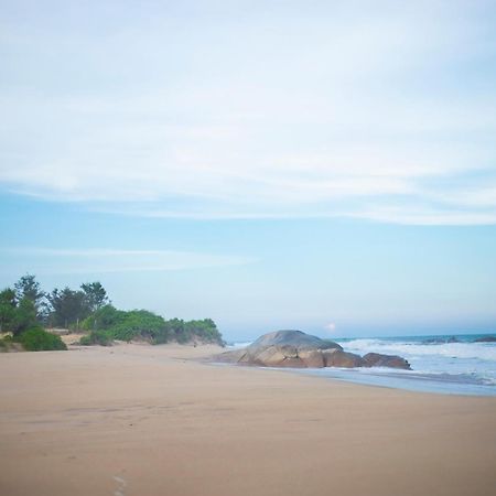 Nikara Luxury Beach House Tissamaharama Extérieur photo