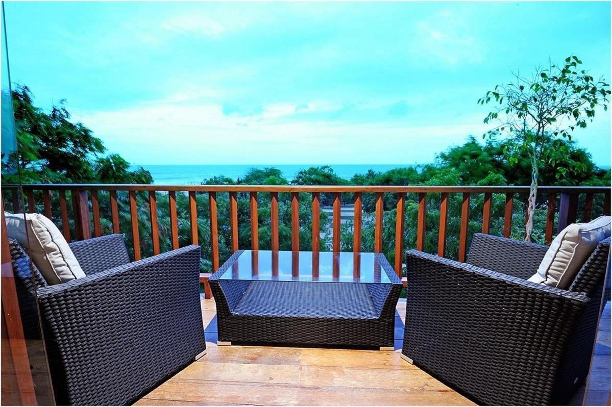 Nikara Luxury Beach House Tissamaharama Extérieur photo