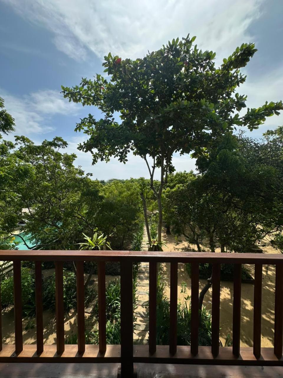 Nikara Luxury Beach House Tissamaharama Extérieur photo